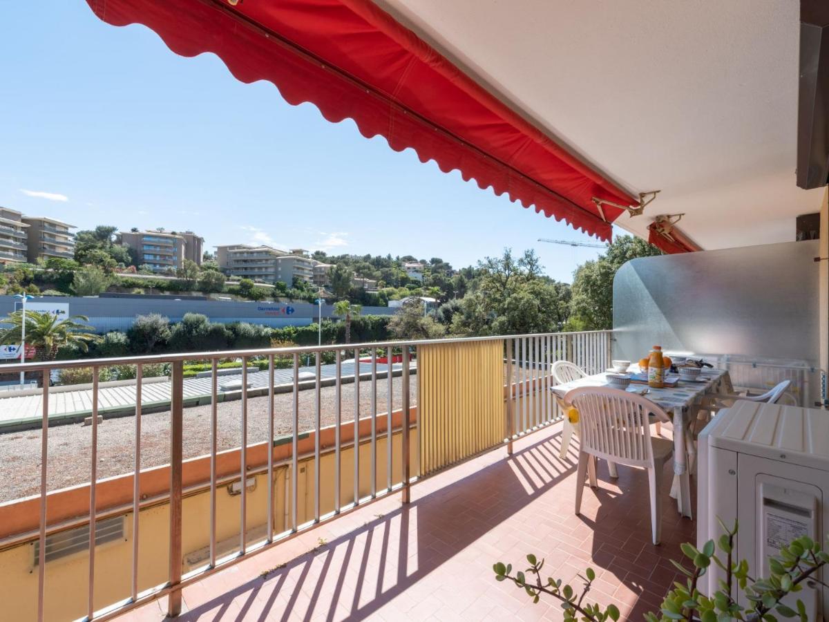 Apartment Le Suzy By Interhome Кавалере-сюр-Мер Екстериор снимка